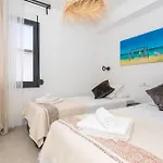 Holiday home La Cala - Beachfront Few Steps Away From Sandy *