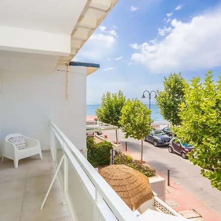 Holiday home La Cala - Beachfront Few Steps Away From Sandy